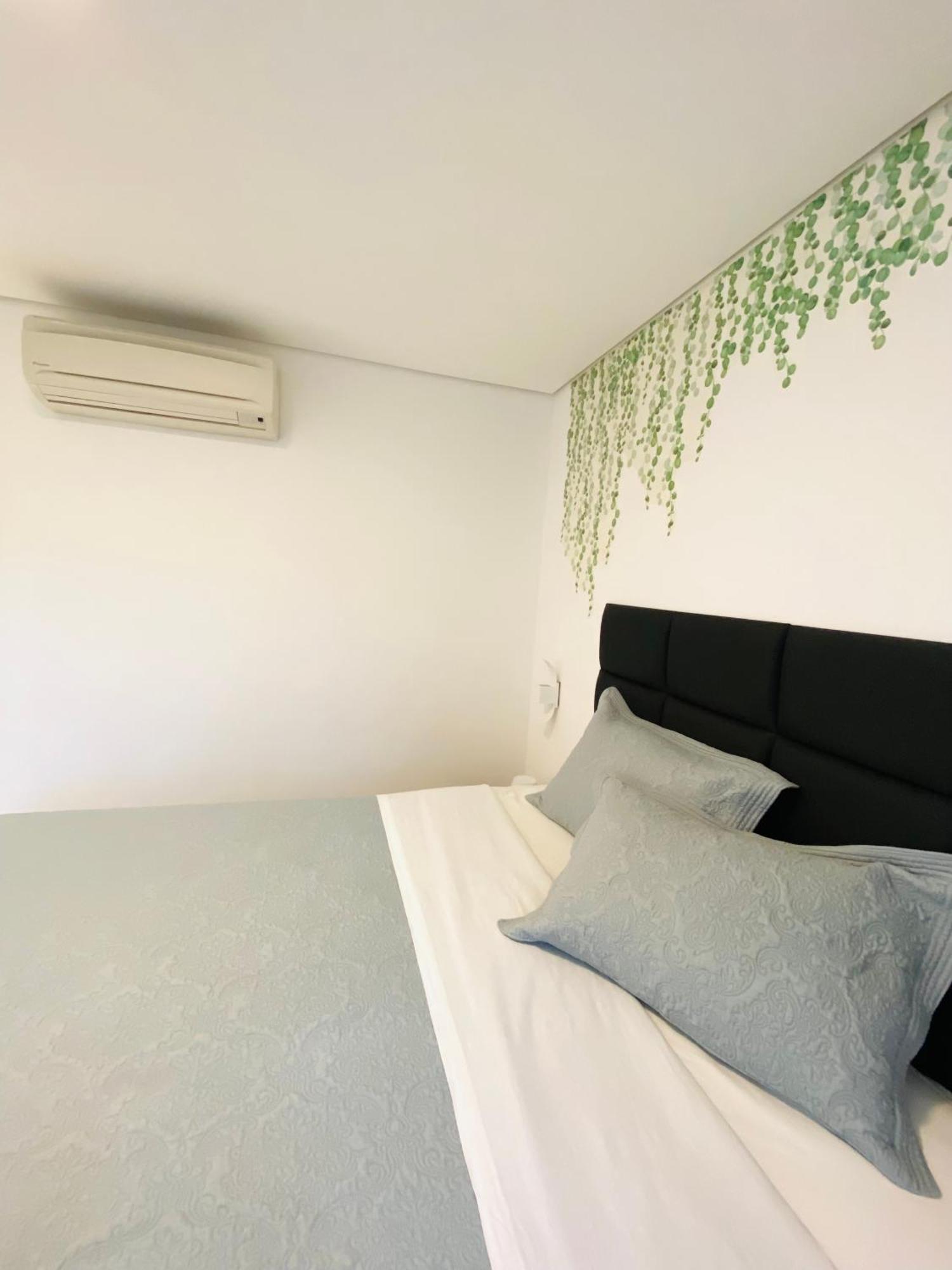 Apartamento A 100 M Da Praia ジュケイ エクステリア 写真